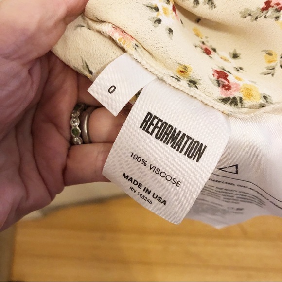 Reformation Azalea Cream Ditsy Floral Maxi Skirt Size 0 - Picture 8 of 12